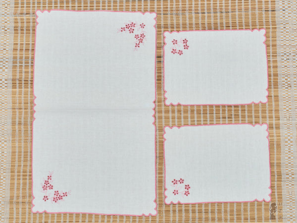 Hand Embroidered Duchess Set