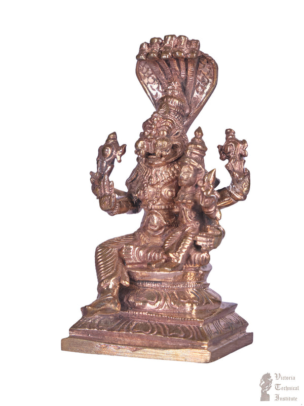Bronze Sitting Lakshmi Narasimhar 4