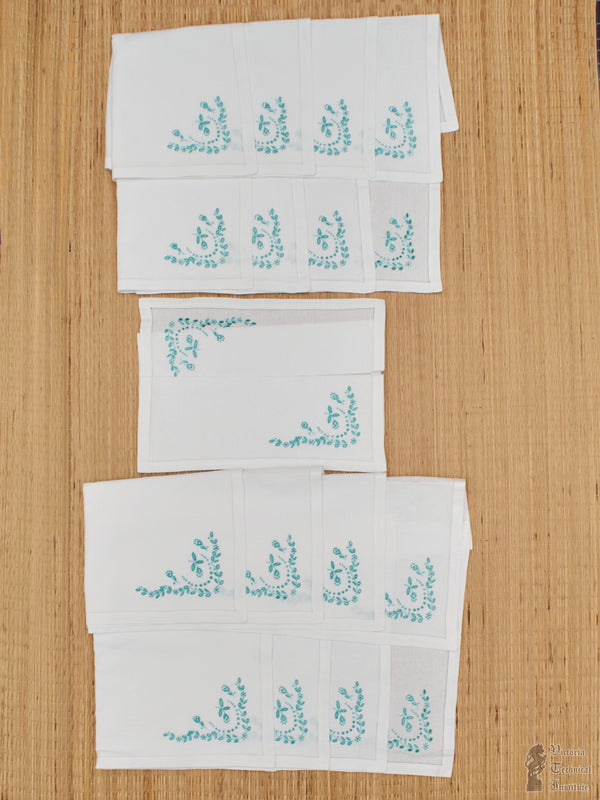 Hand Embroidered Luncheon Dinner Set