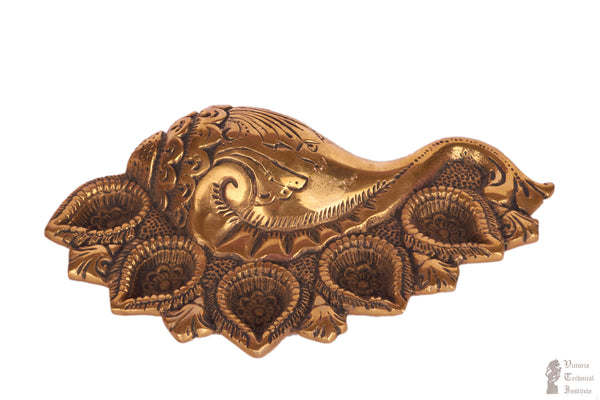 Ethnic Shankh Design 5 Oil Wick Brass Diya