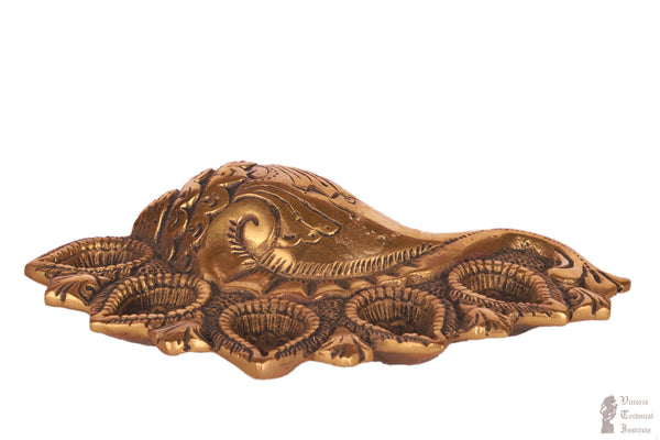 Ethnic Shankh Design 5 Oil Wick Brass Diya