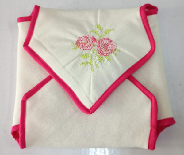 Hand Embroidered Padded Sandwich Mat with Pink Border – Floral Design