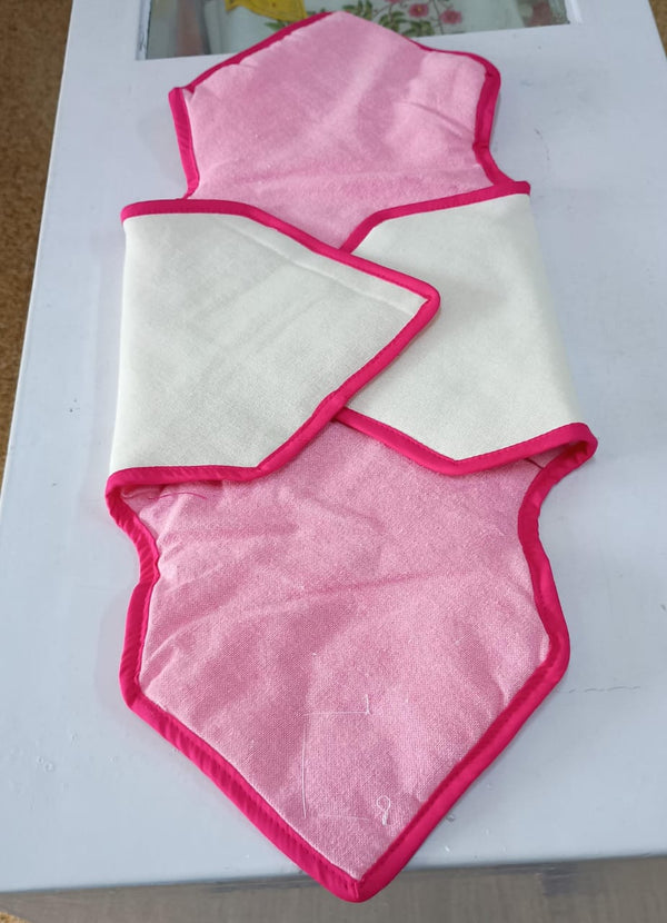 Hand Embroidered Padded Sandwich Mat with Pink Border – Floral Design